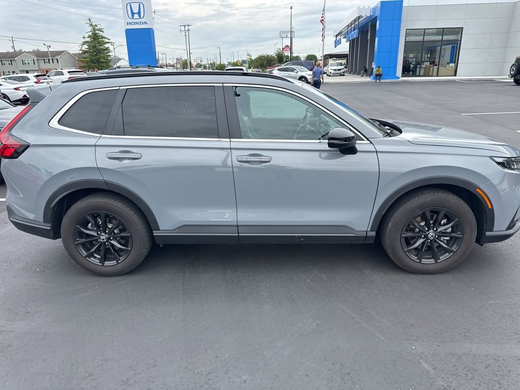 Used 2024 Honda CR-V Sport-L image 2
