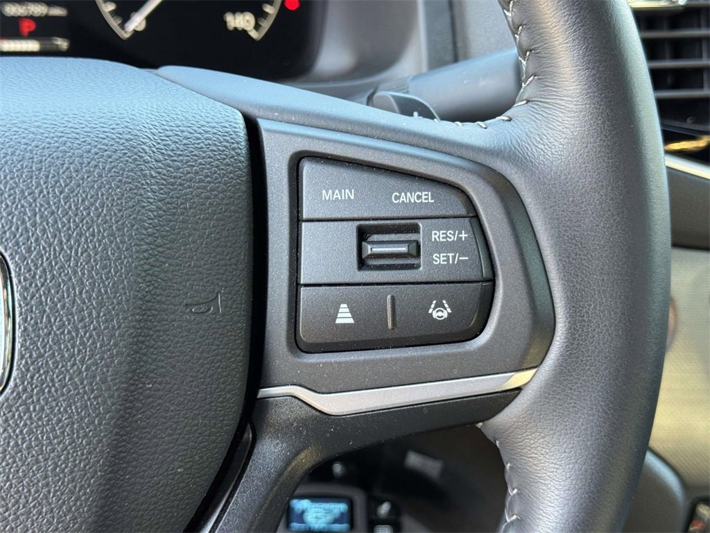 Used 2025 Honda Ridgeline RTL image 11