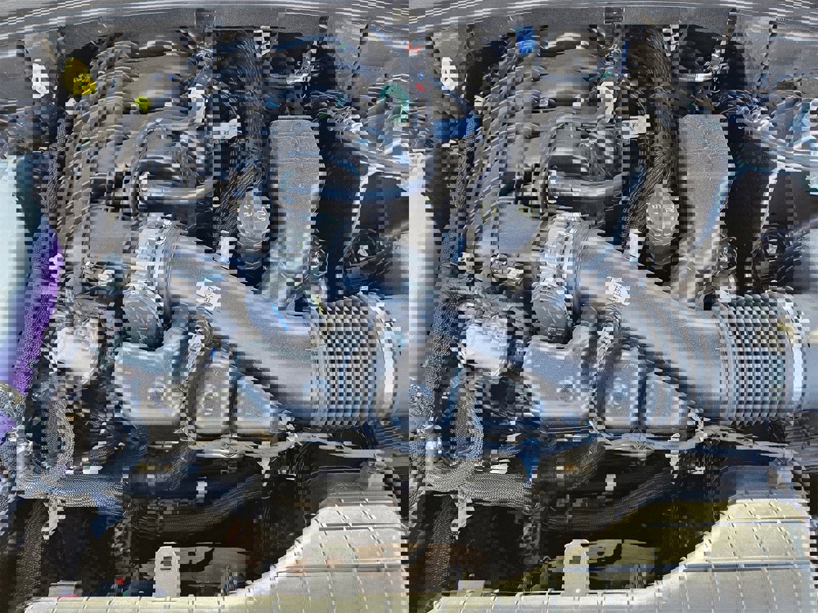 New 2025 Jeep Grand Cherokee Altitude image 13