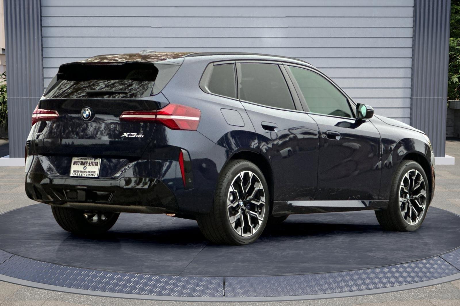 New 2026 BMW X3 xDrive30 w/ Premium Package image 4