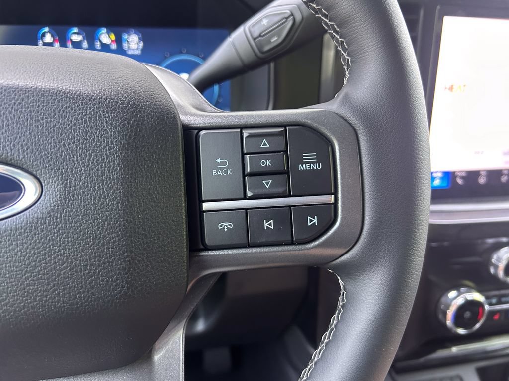 New 2026 Ford F250 Lariat w/ Black Appearance Package AWD/4WD image 33