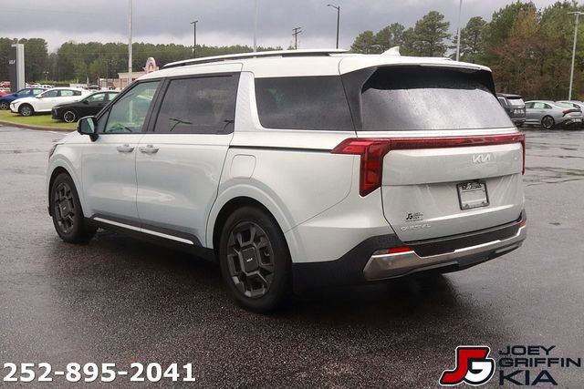 Used 2025 Kia Carnival SX FWD image 5