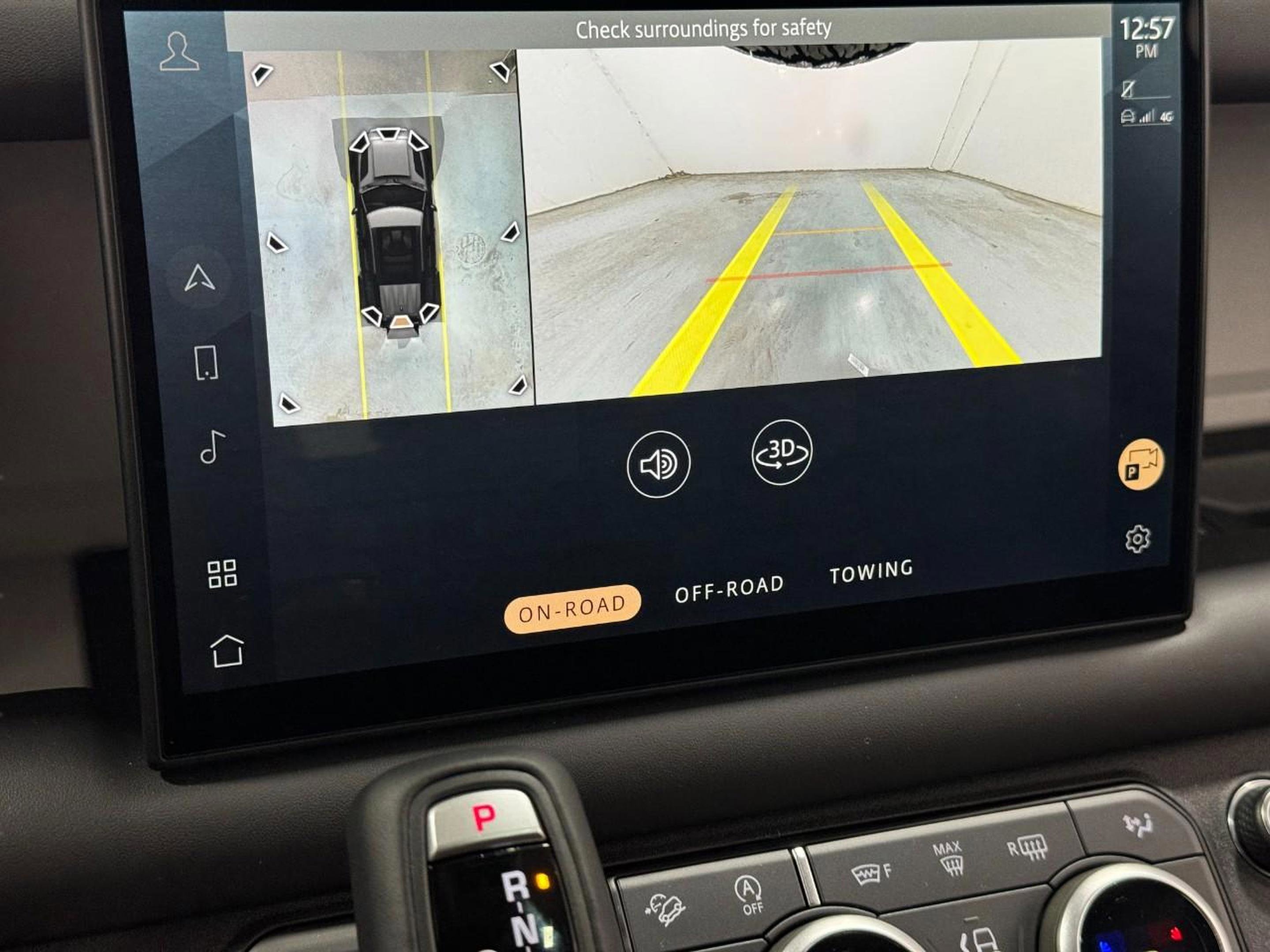 Used 2025 Land Rover Defender 110 S image 32