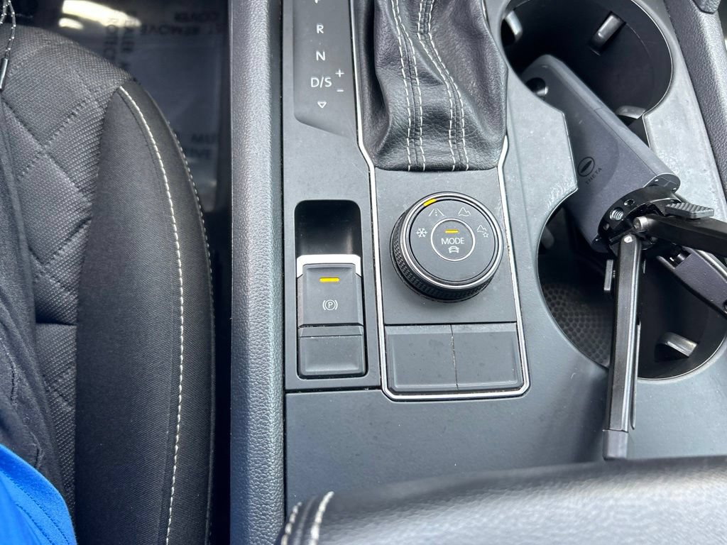 Used 2021 Volkswagen Atlas Cross Sport S AWD/4WD image 38