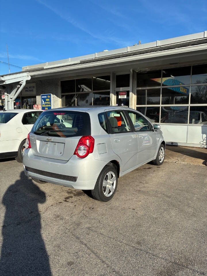 Used 2010 Chevrolet Aveo5 LS image 6