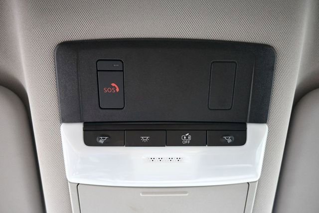 Used 2025 Nissan Rogue SV AWD/4WD image 37