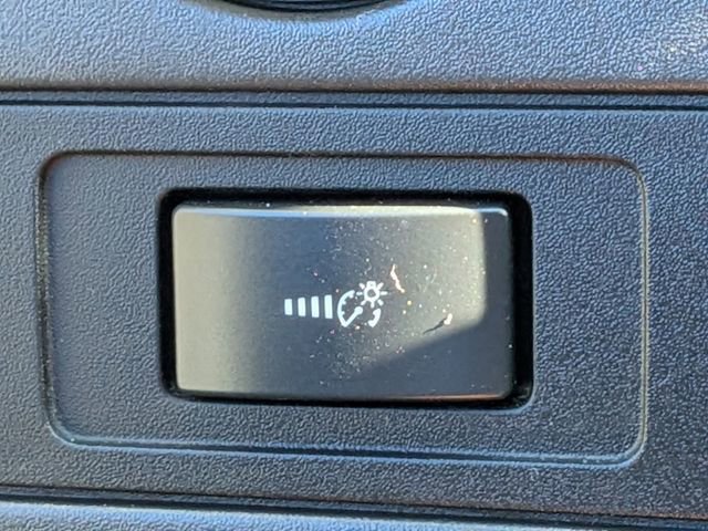 Used 2014 Ford F150 XLT w/ XLT Chrome Package image 27