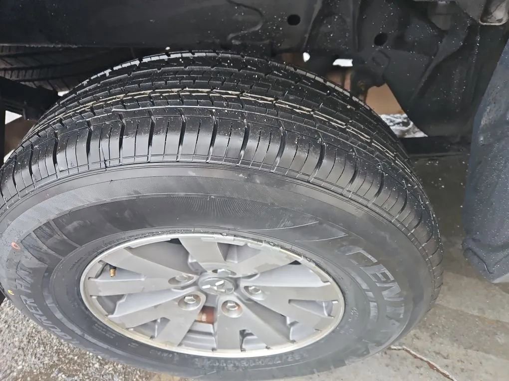 Used 2007 Mitsubishi Raider LS image 30