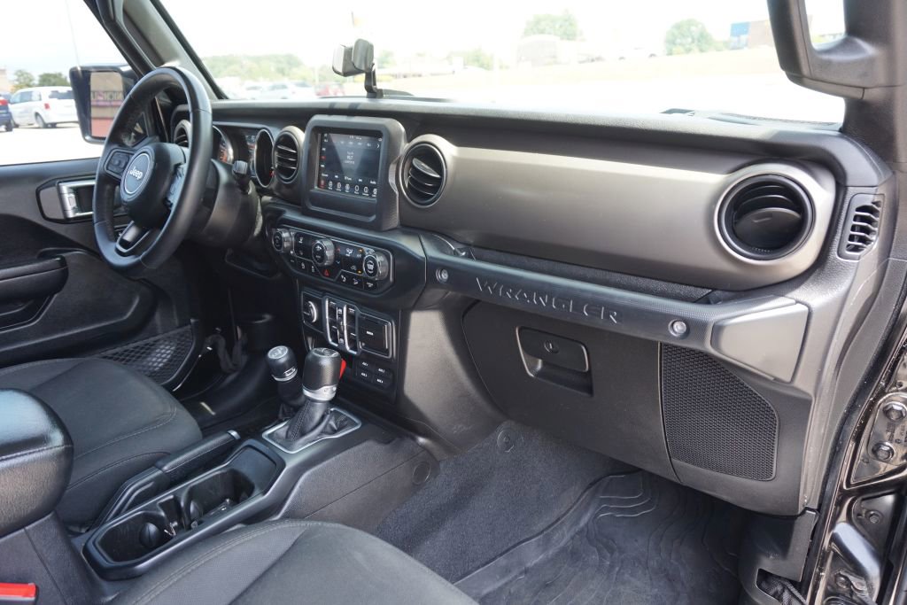 Used 2018 Jeep Wrangler Unlimited Sport S image 34