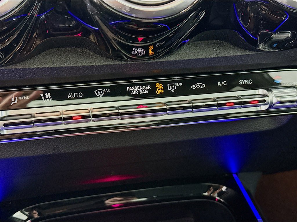 Used 2022 Mercedes-Benz GLB 250 GLB 250 image 17