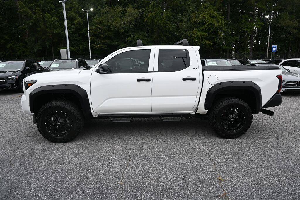Used 2024 Toyota Tacoma SR AWD/4WD image 3
