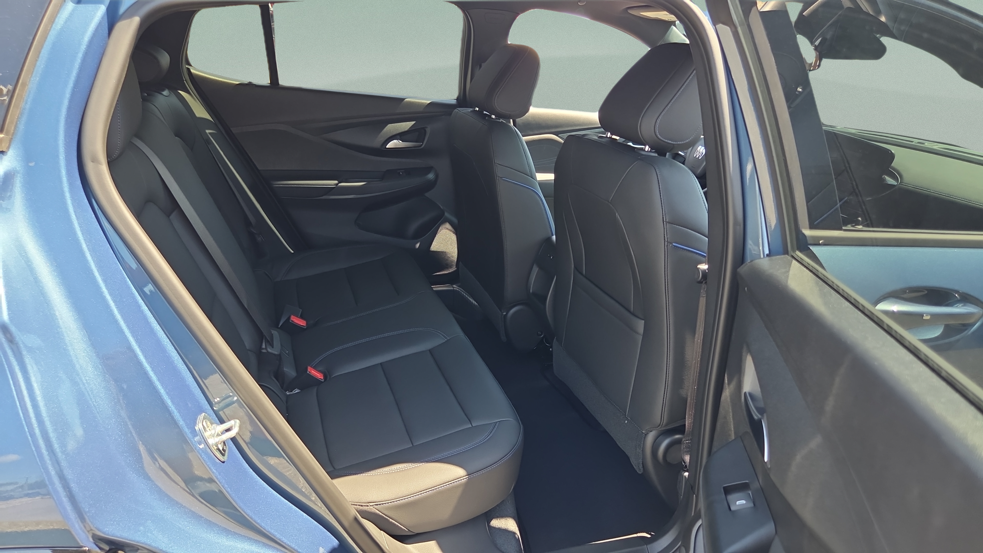 New 2026 Buick Envista Sport Touring w/ Convenience I Package FWD image 14