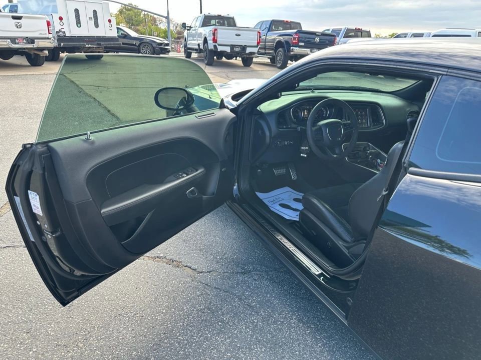 Used 2019 Dodge Challenger R/T Scat Pack w/ 1320 Drag Pack image 19