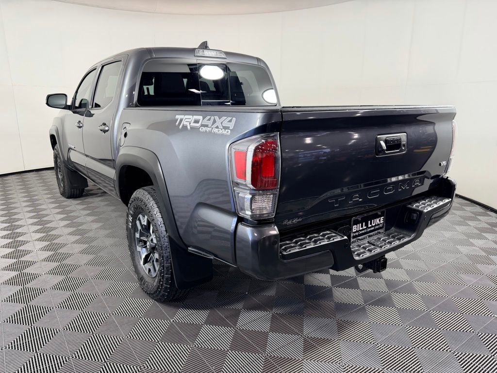 Used 2023 Toyota Tacoma TRD Off-Road w/ TRD Premium Off Road Package image 9