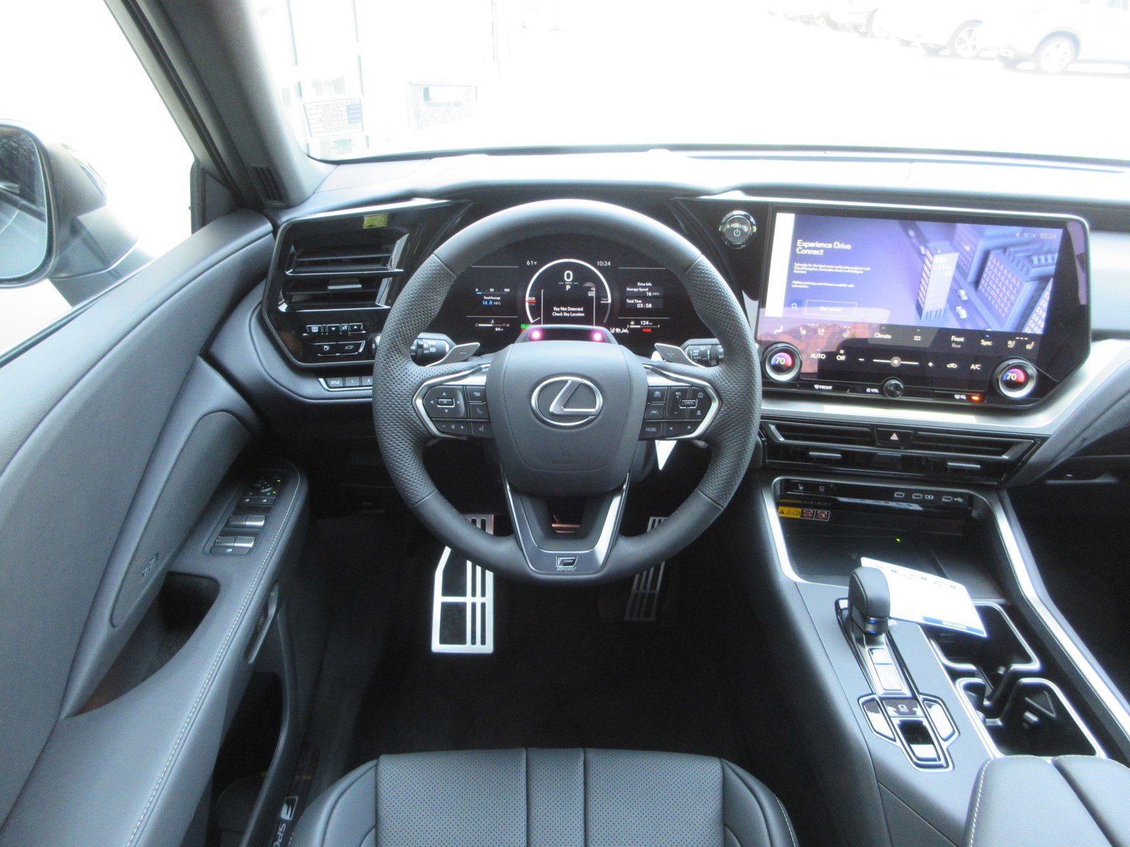 New 2026 Lexus TX 500h AWD image 38