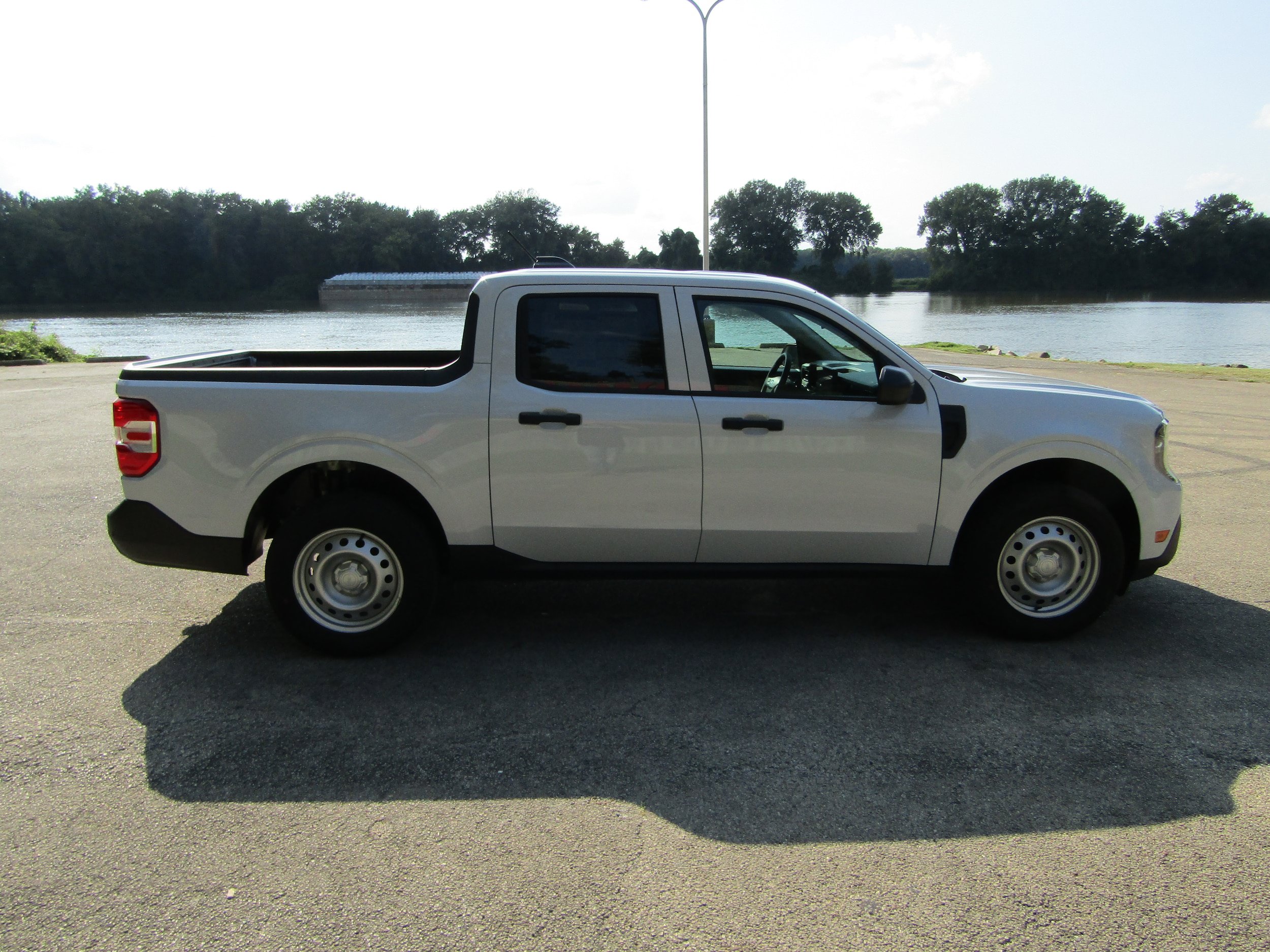 New 2026 Ford Maverick XL w/ 4K Tow Package AWD/4WD image 5