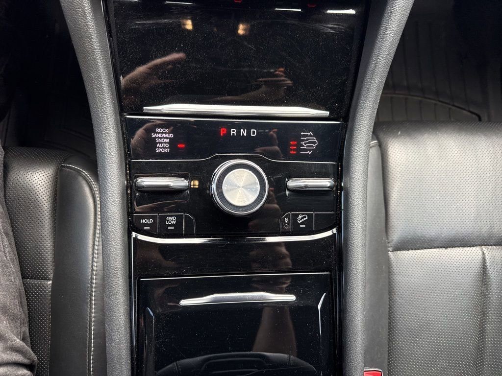 Used 2023 Jeep Grand Cherokee L Overland w/ Luxury Tech Group IV image 26