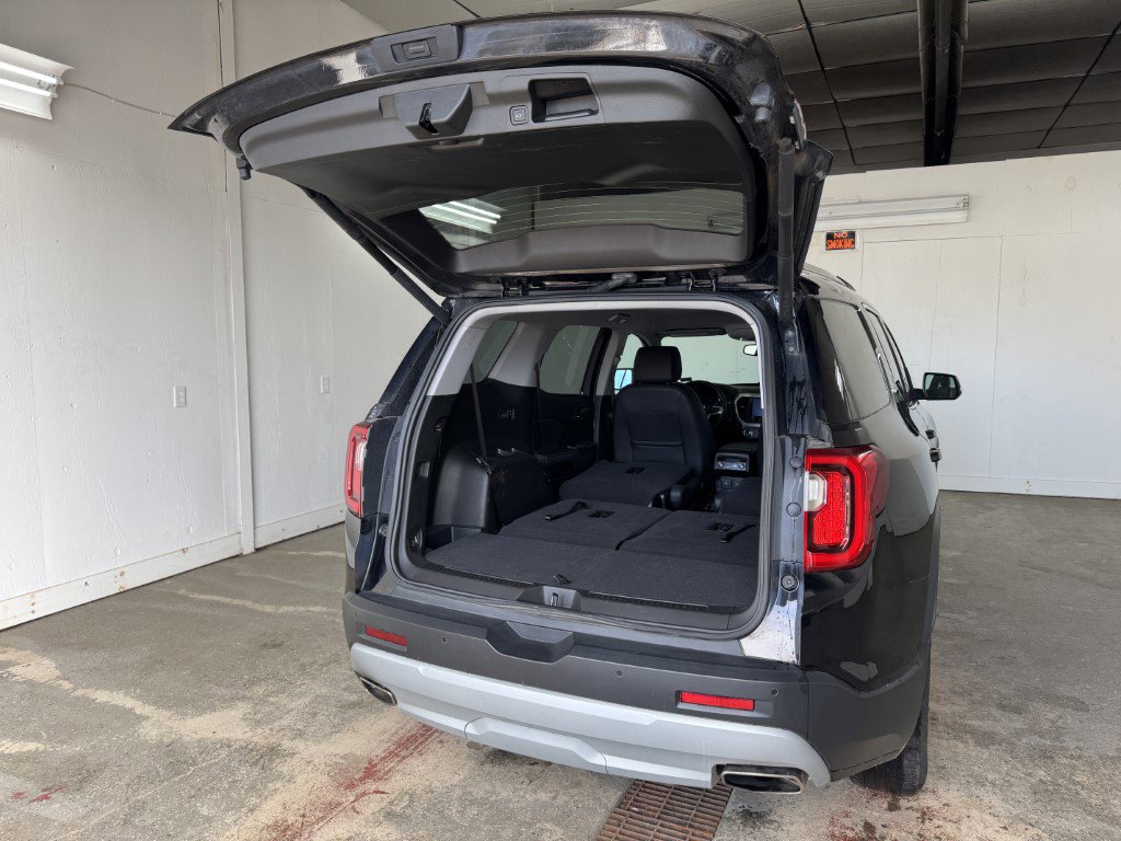 Used 2023 GMC Acadia SLT image 51