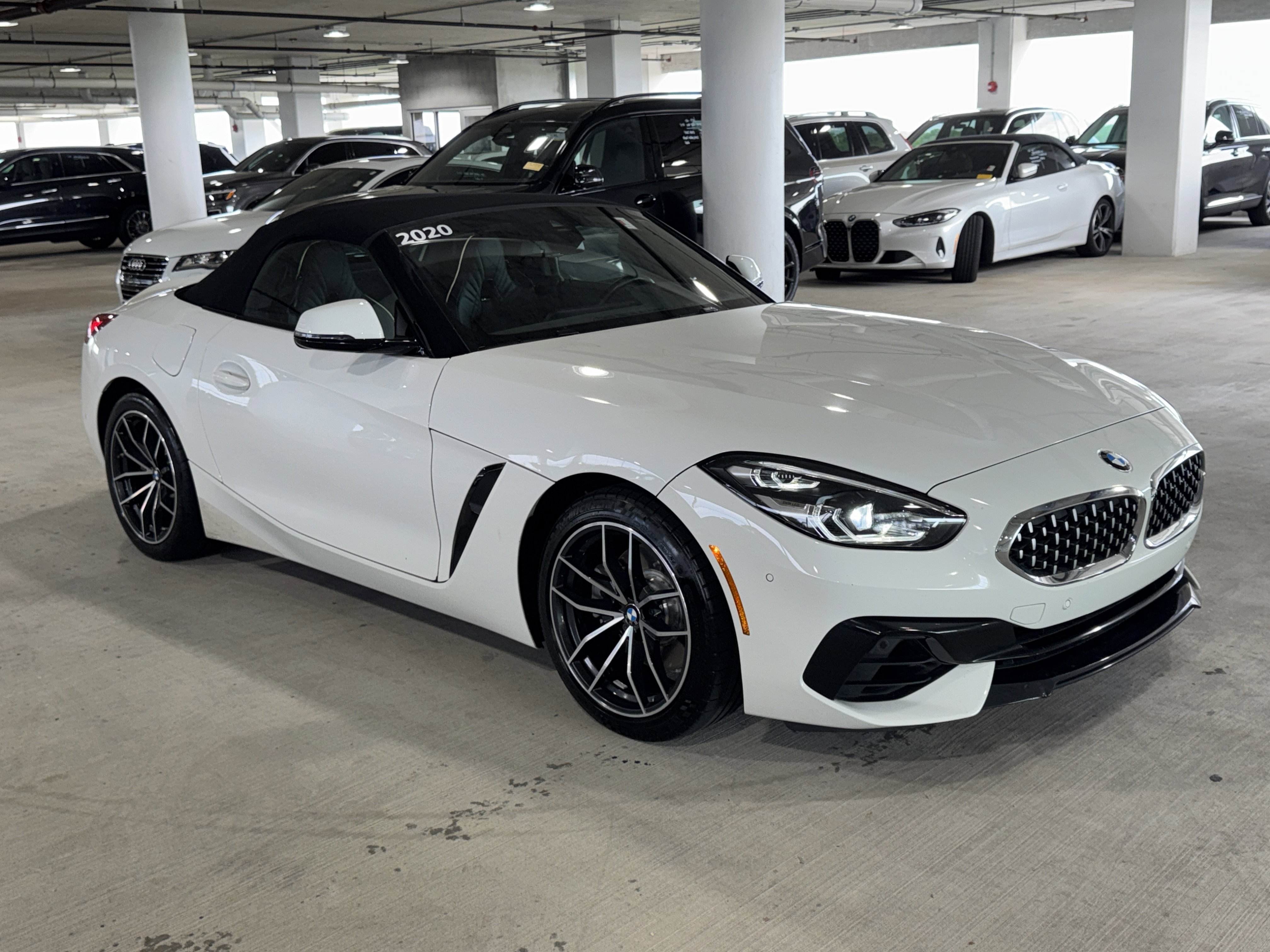 Used 2020 BMW Z4 sDrive30i w/ Premium Package image 1