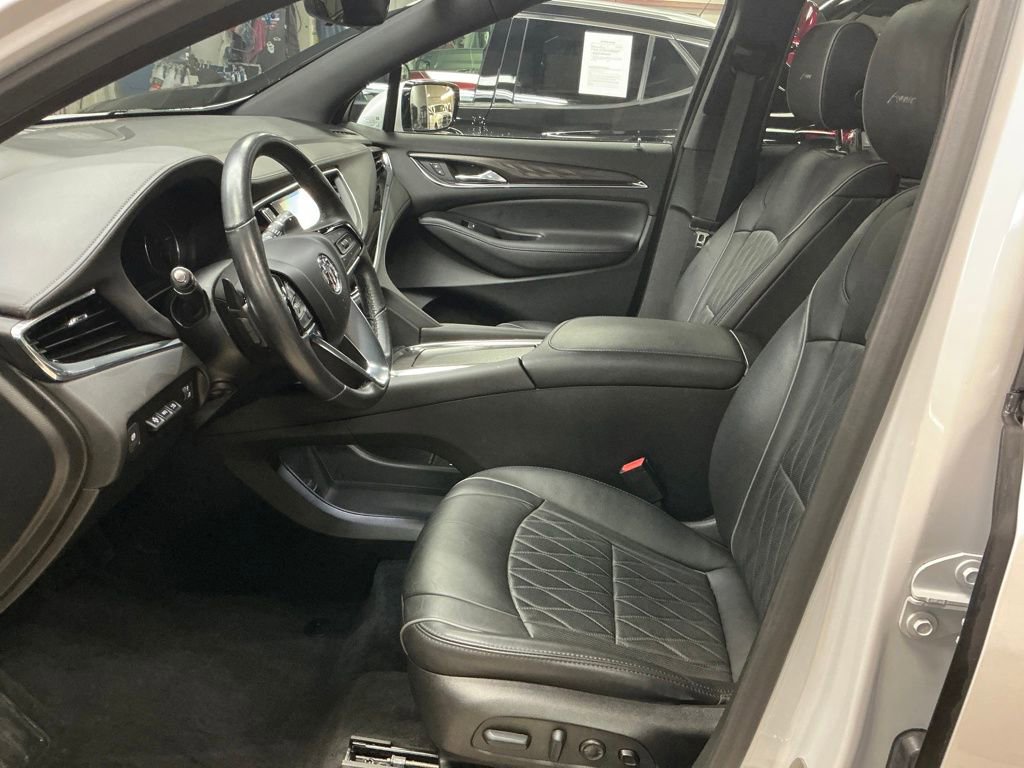 Certified 2024 Buick Enclave Avenir w/ Avenir Technology Package image 13