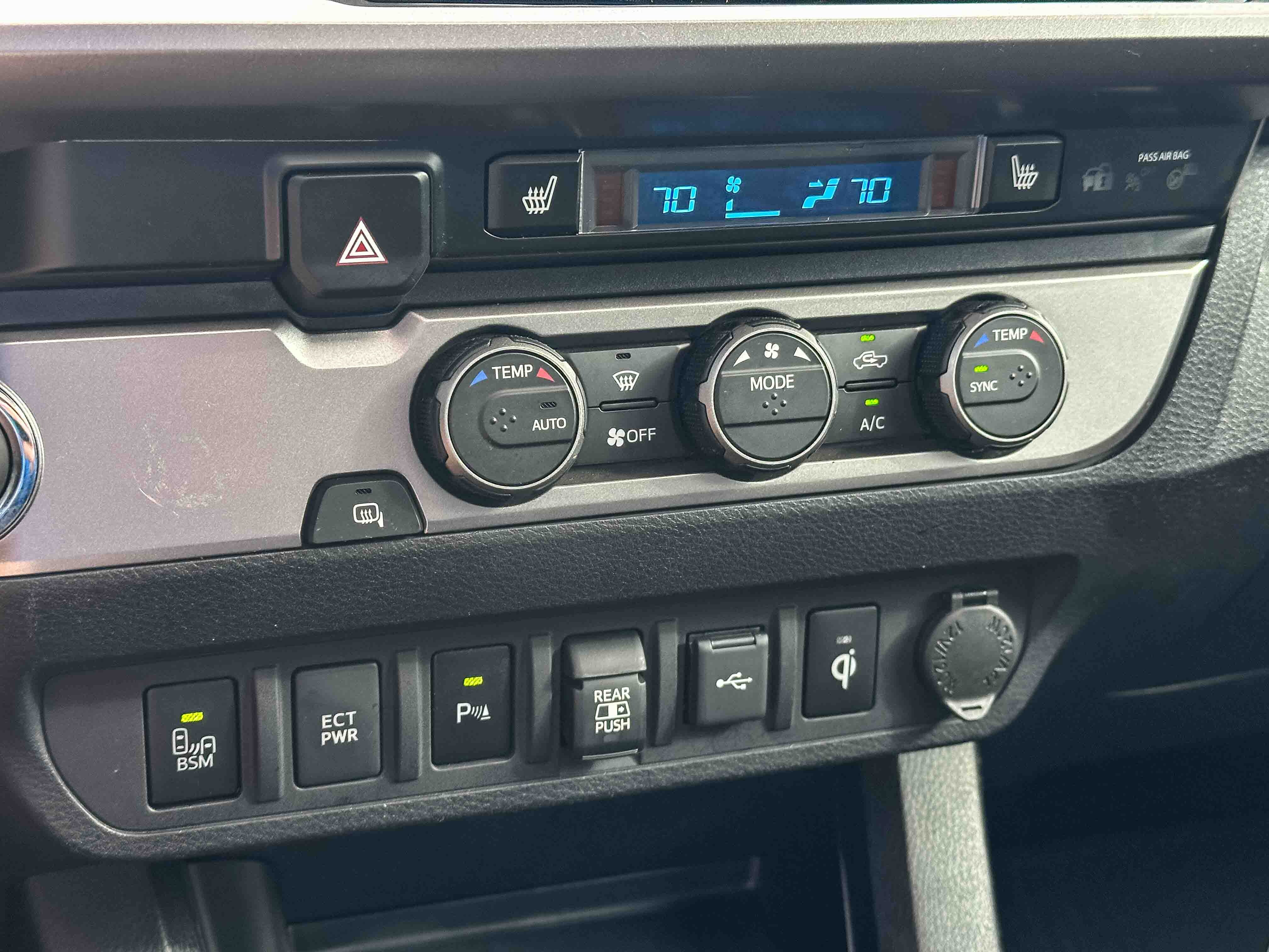 Used 2021 Toyota Tacoma Limited RWD image 35