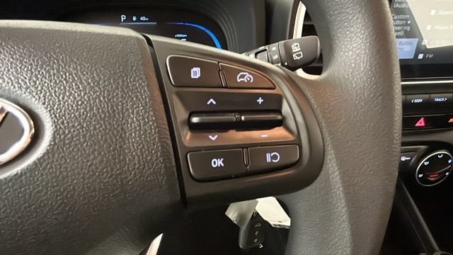 Certified 2026 Hyundai Venue SE FWD image 16