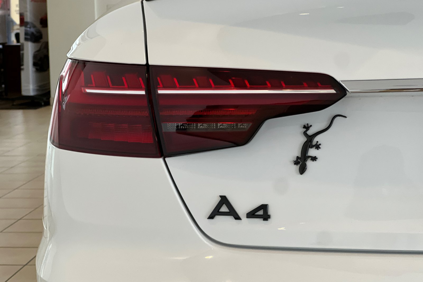 Used 2021 Audi A4 2.0T Premium Plus w/ Premium Plus Package AWD/4WD image 26