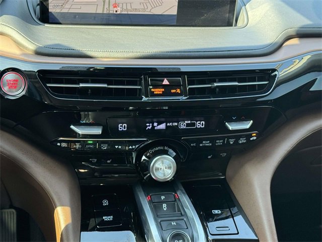 Used 2024 Acura MDX SH-AWD w/ Technology Package image 18