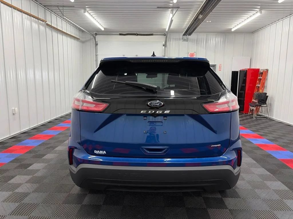 Used 2024 Ford Edge SE AWD/4WD image 5