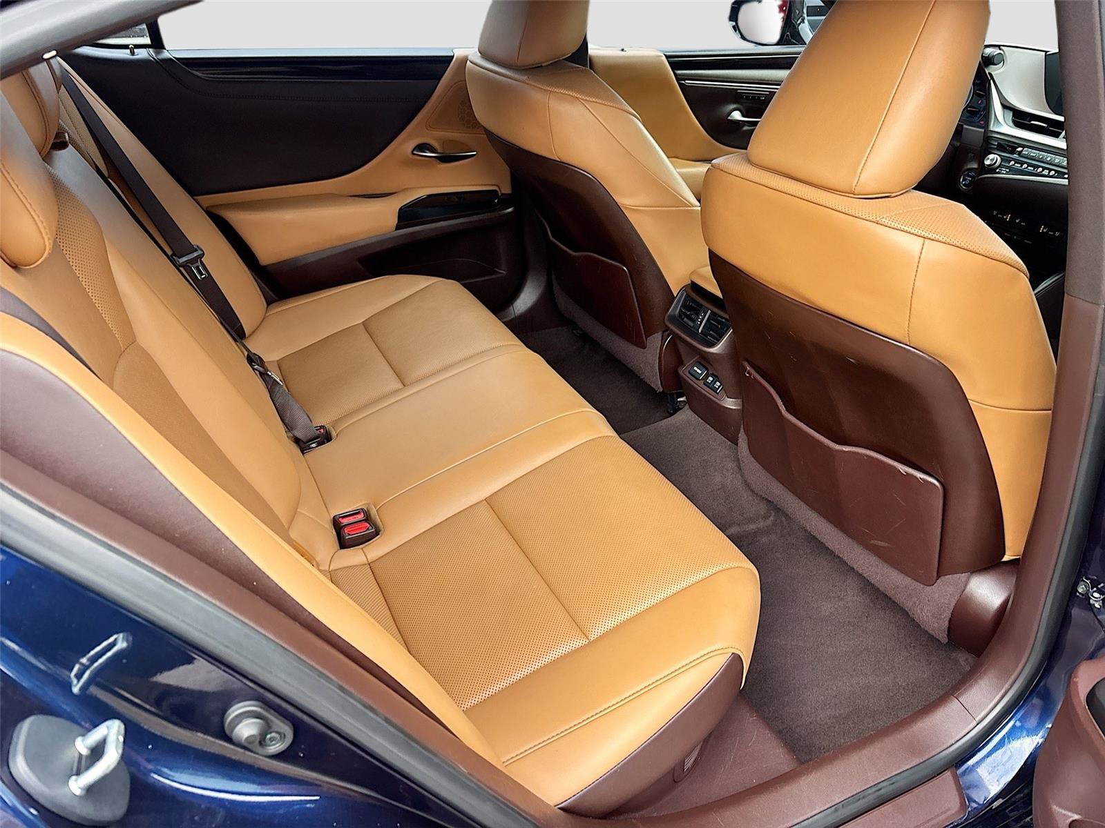 Used 2021 Lexus ES 300h w/ Premium Package FWD image 27
