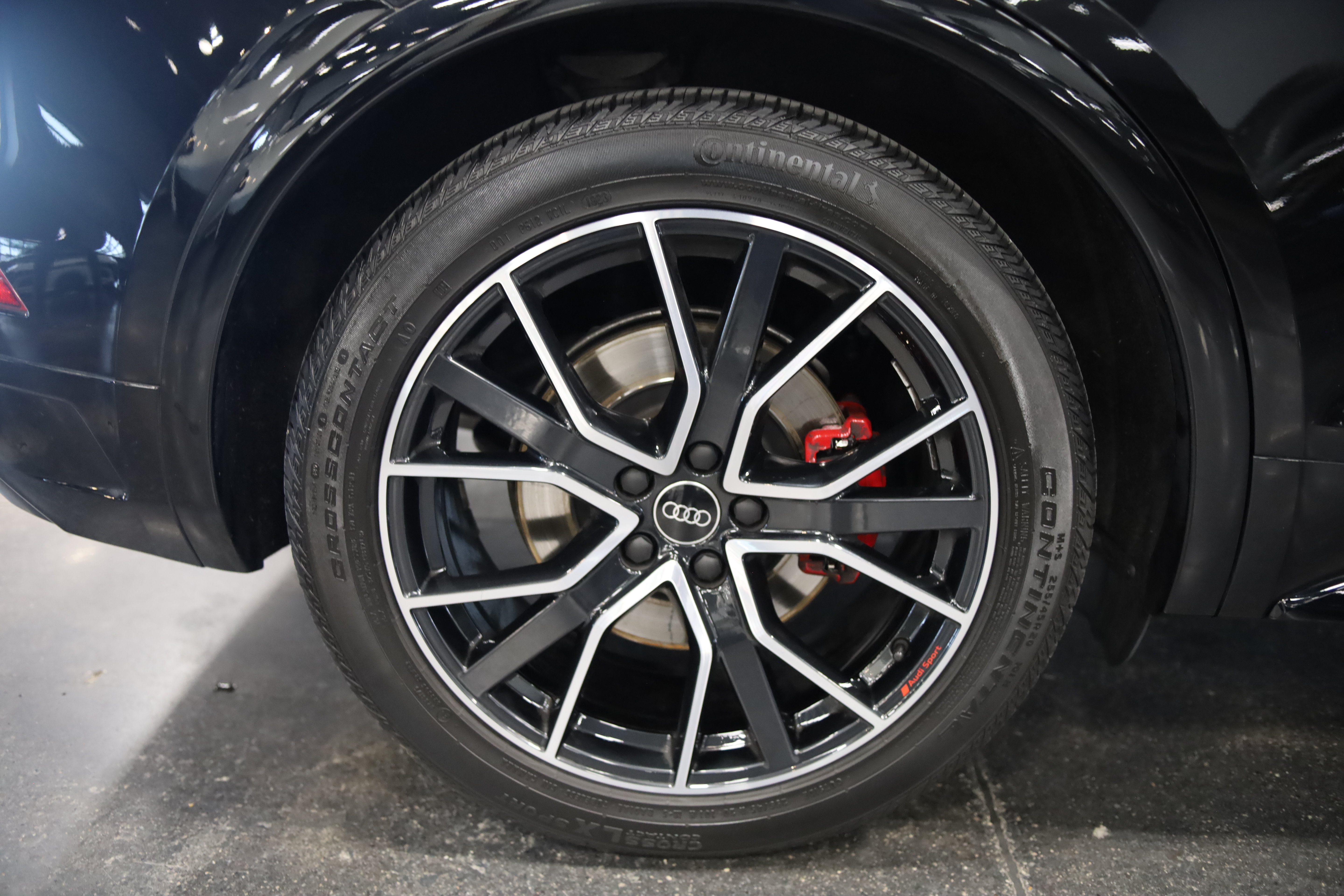 Used 2023 Audi SQ5 Premium Plus w/ Premium Plus Package AWD/4WD image 11