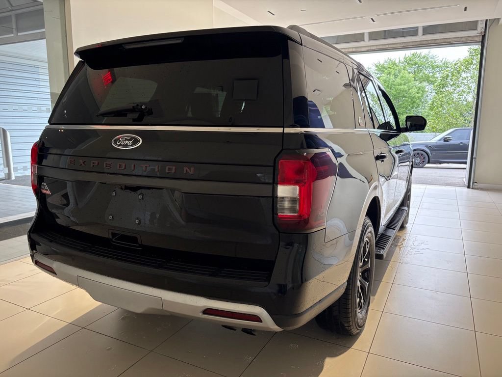 Used 2022 Ford Expedition Timberline AWD/4WD image 4