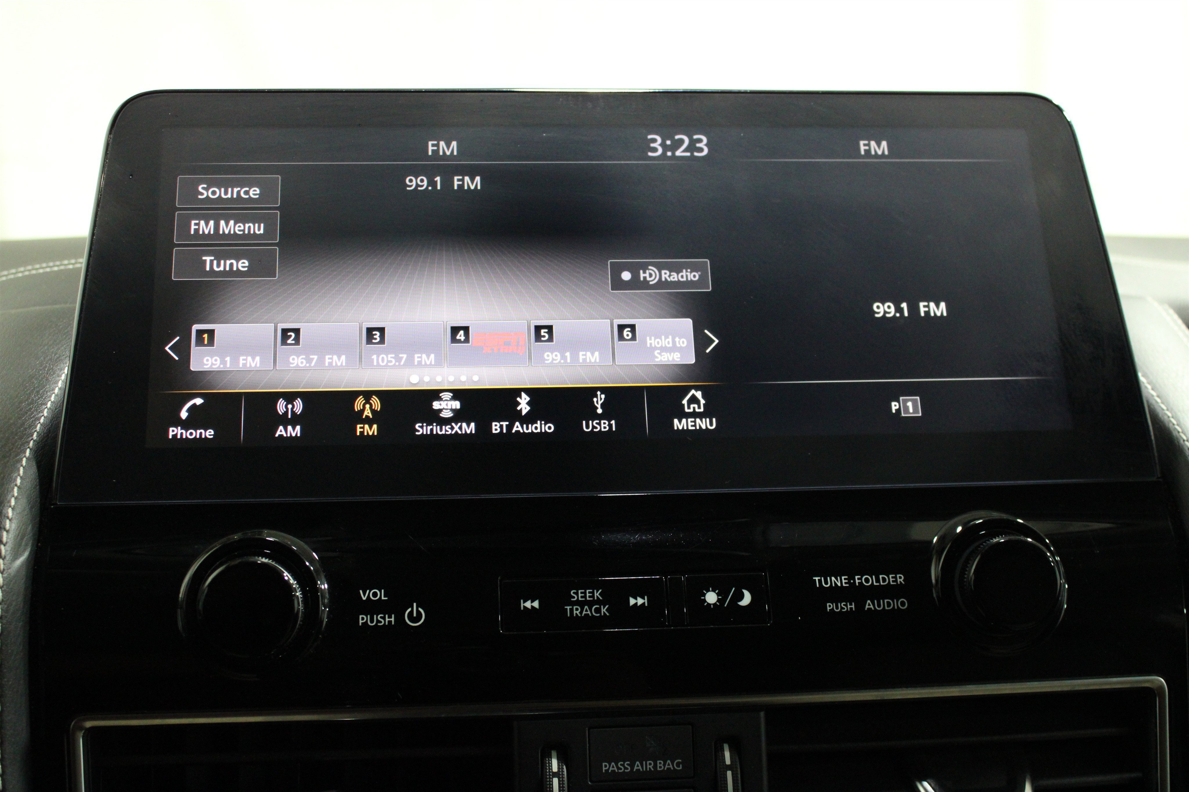 Used 2022 INFINITI QX80 Premium Select w/ All-Season Package RWD image 15
