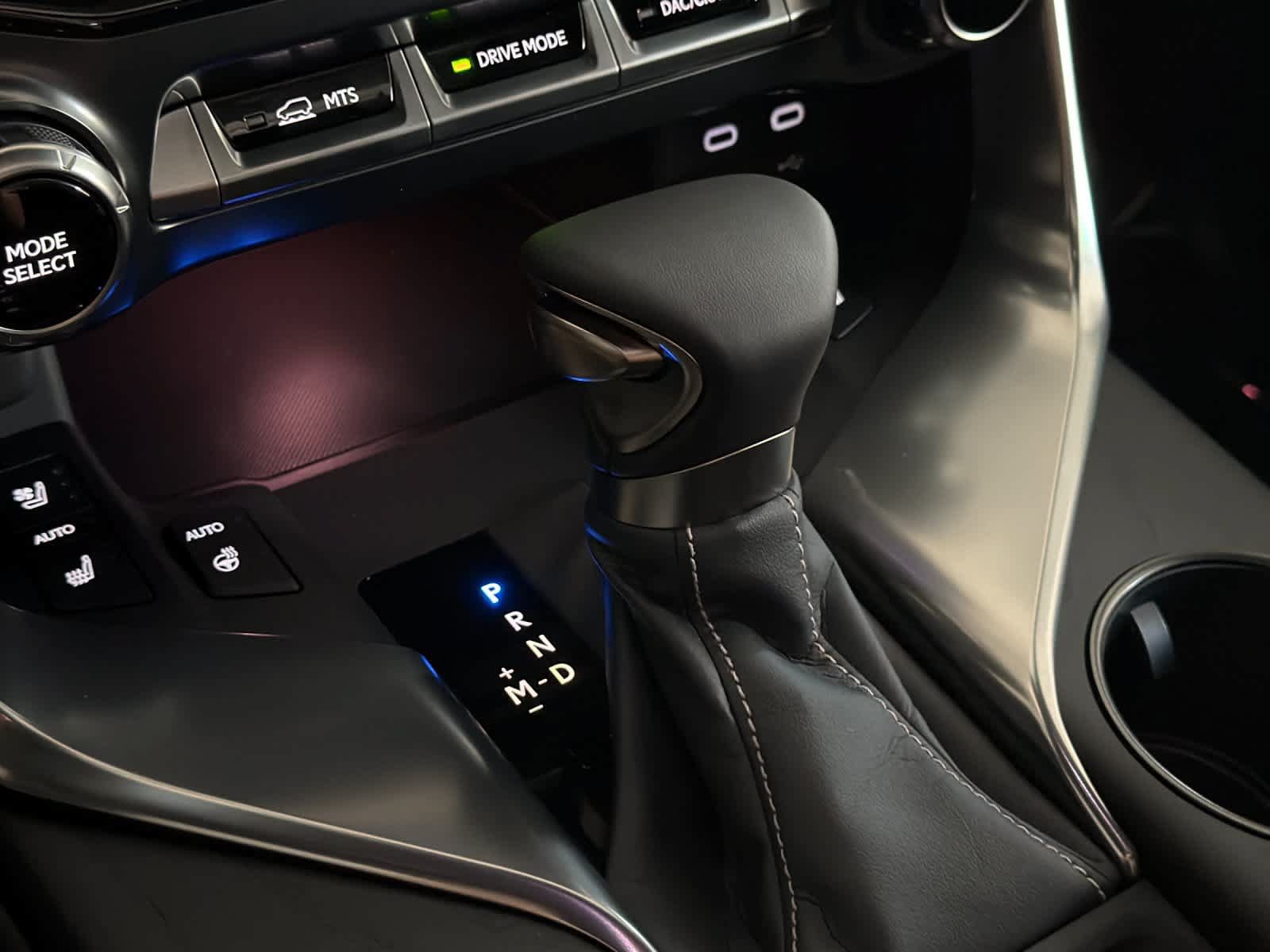 New 2026 Lexus LX 600 4WD w/ Luxury Package image 24