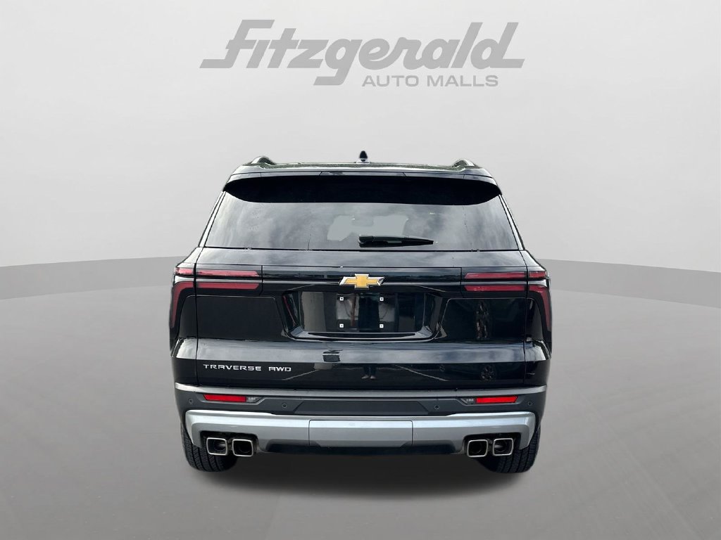 Used 2025 Chevrolet Traverse LT AWD/4WD image 7
