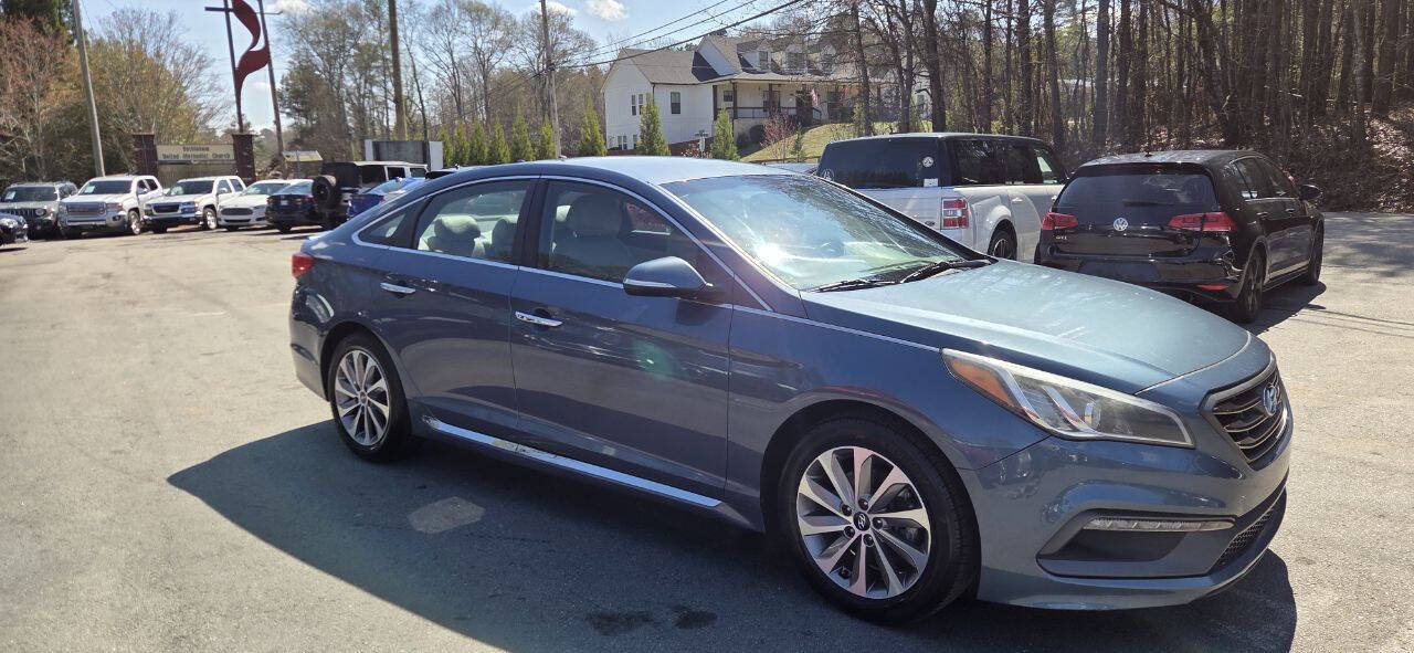 Used 2015 Hyundai Sonata Sport w/ Option Group 03 FWD image 4