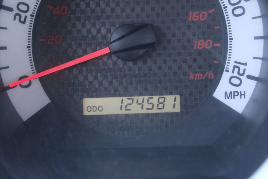 Used 2014 Toyota Tacoma Base image 20