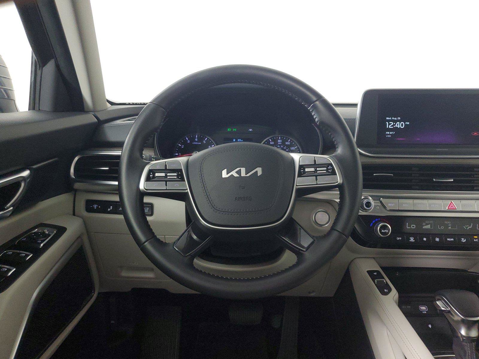 Used 2022 Kia Telluride EX w/ EX Premium Package FWD image 15