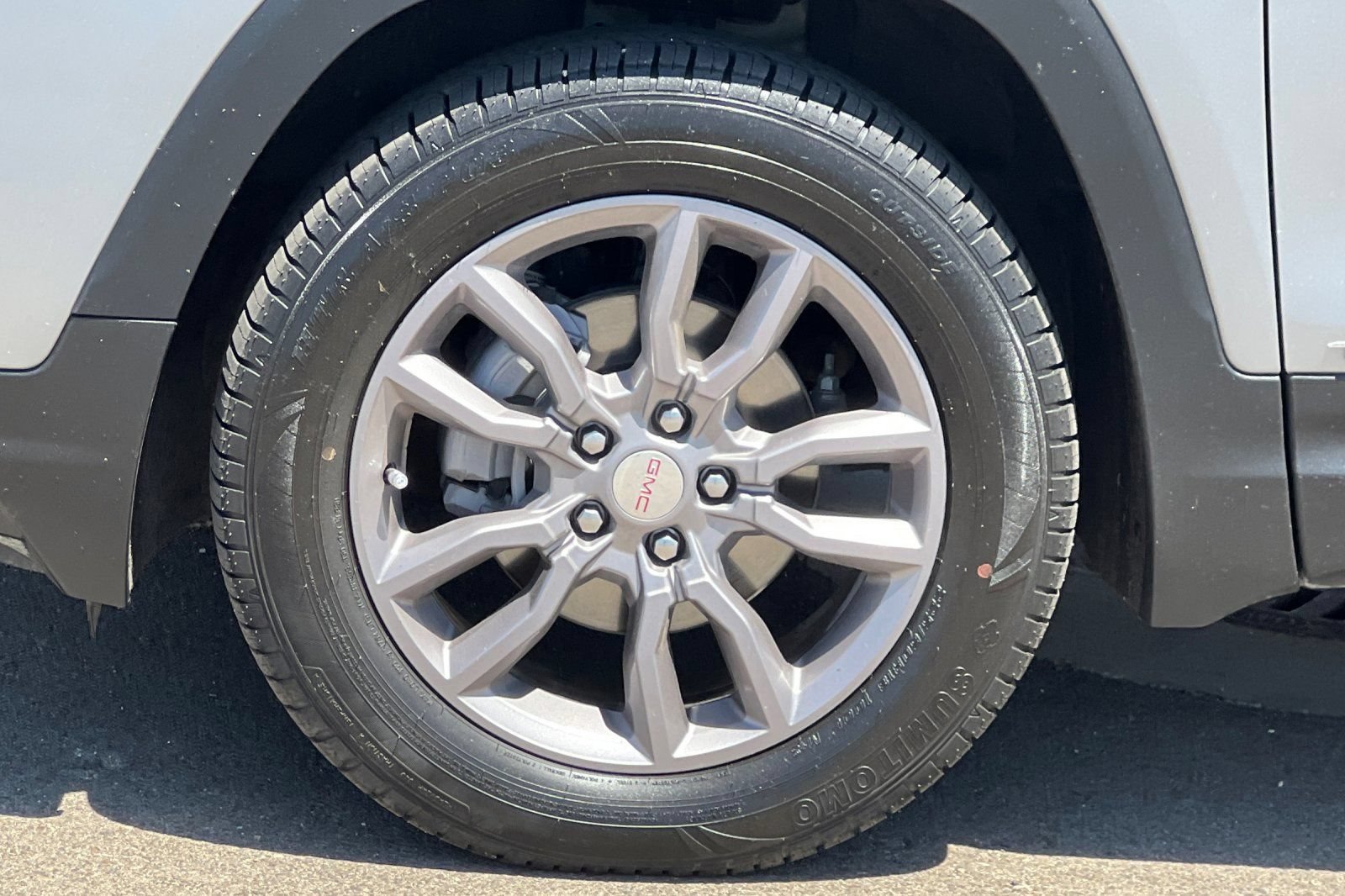 Used 2024 GMC Terrain SLT AWD/4WD image 27