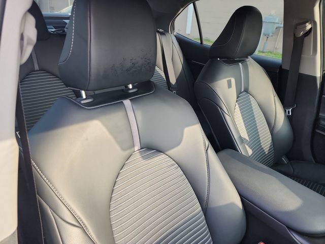 Used 2024 Toyota Camry SE w/ Convenience Package image 12