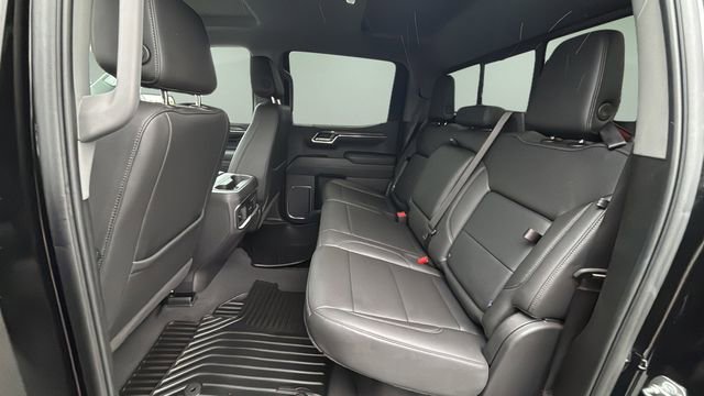 Used 2024 Chevrolet Silverado 1500 LTZ w/ Technology Package image 19