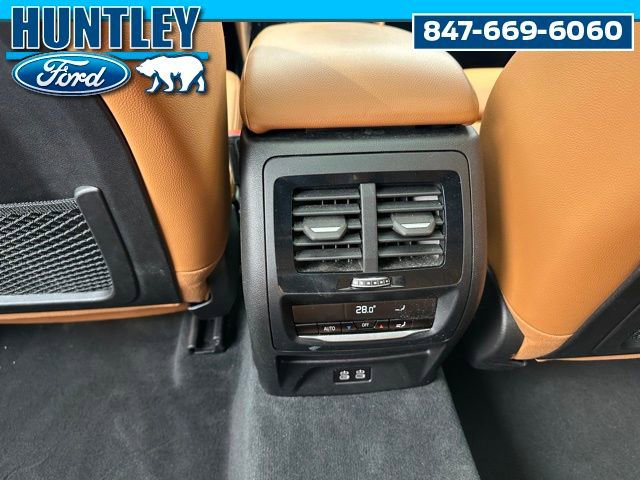 Used 2023 BMW X4 xDrive30i image 17