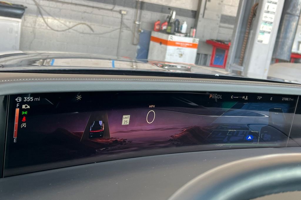 Used 2024 Lincoln Nautilus Reserve w/ Equipment Group 202A image 30