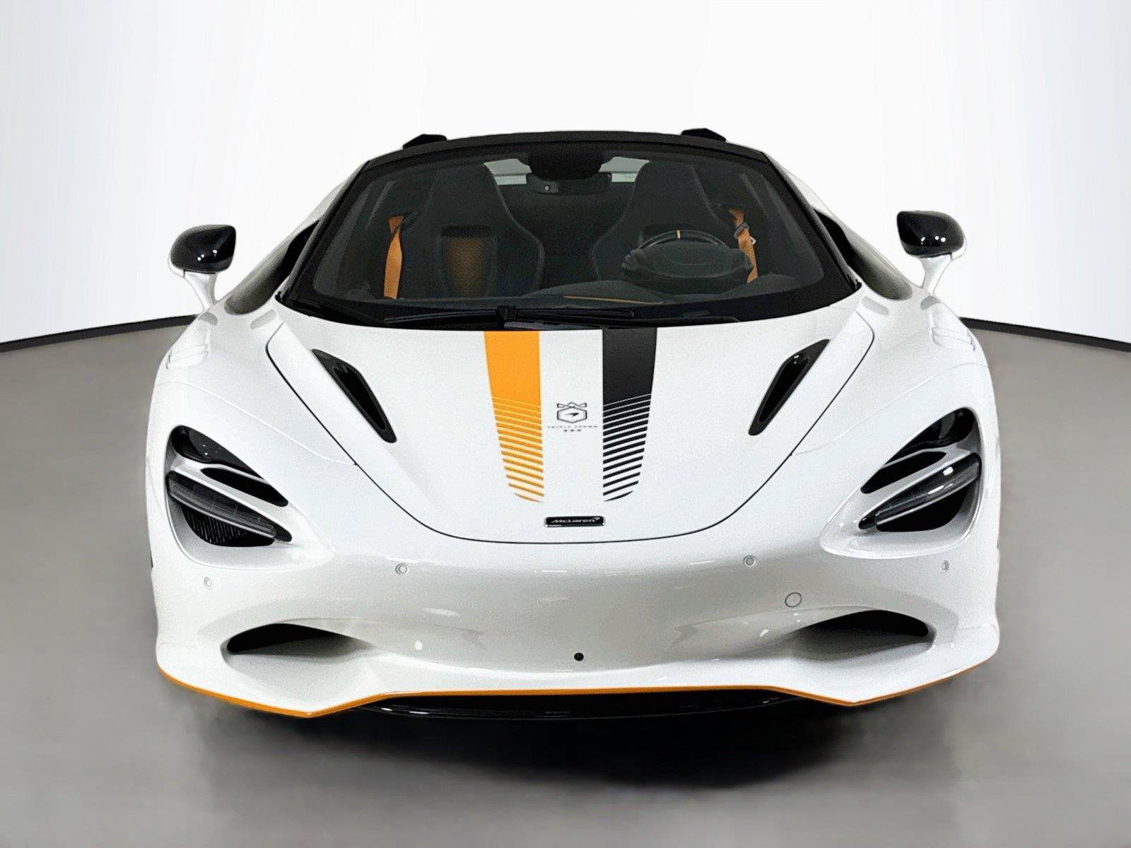 Used 2024 McLaren 750S Spider RWD image 11