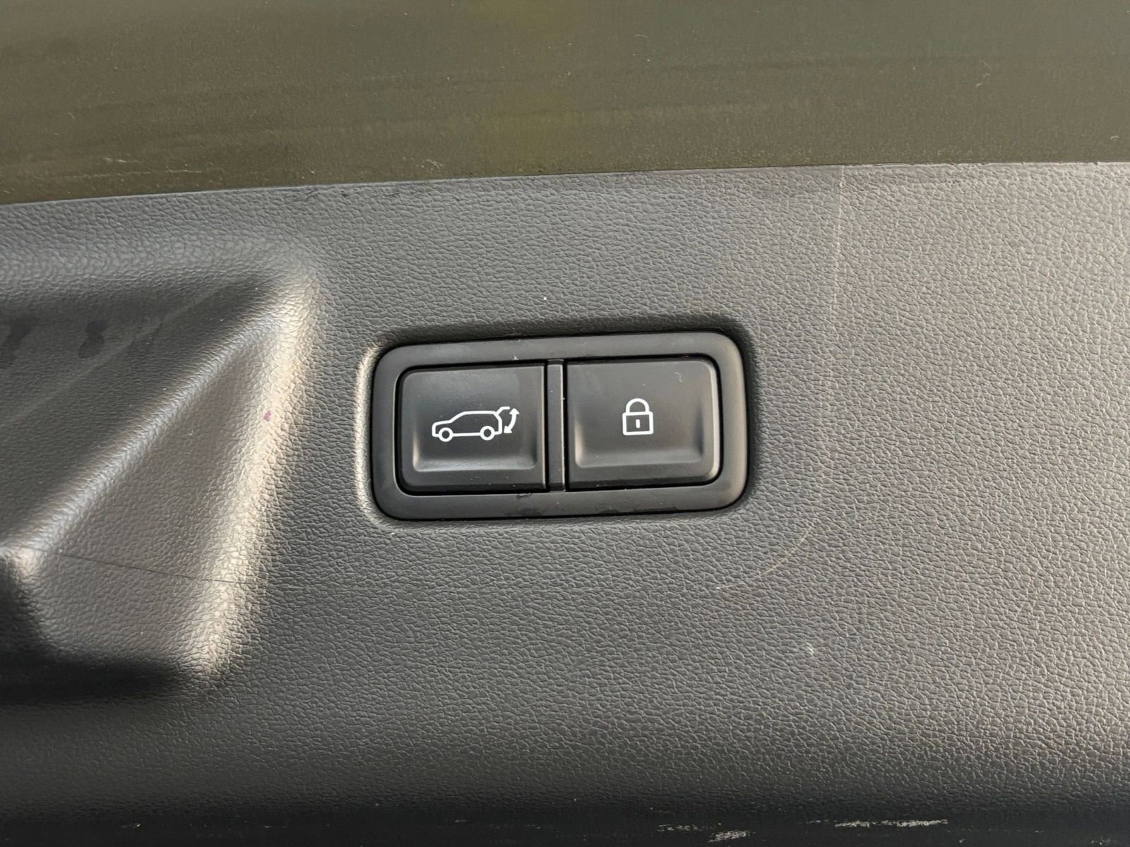 Used 2025 Hyundai Santa Fe SEL image 26