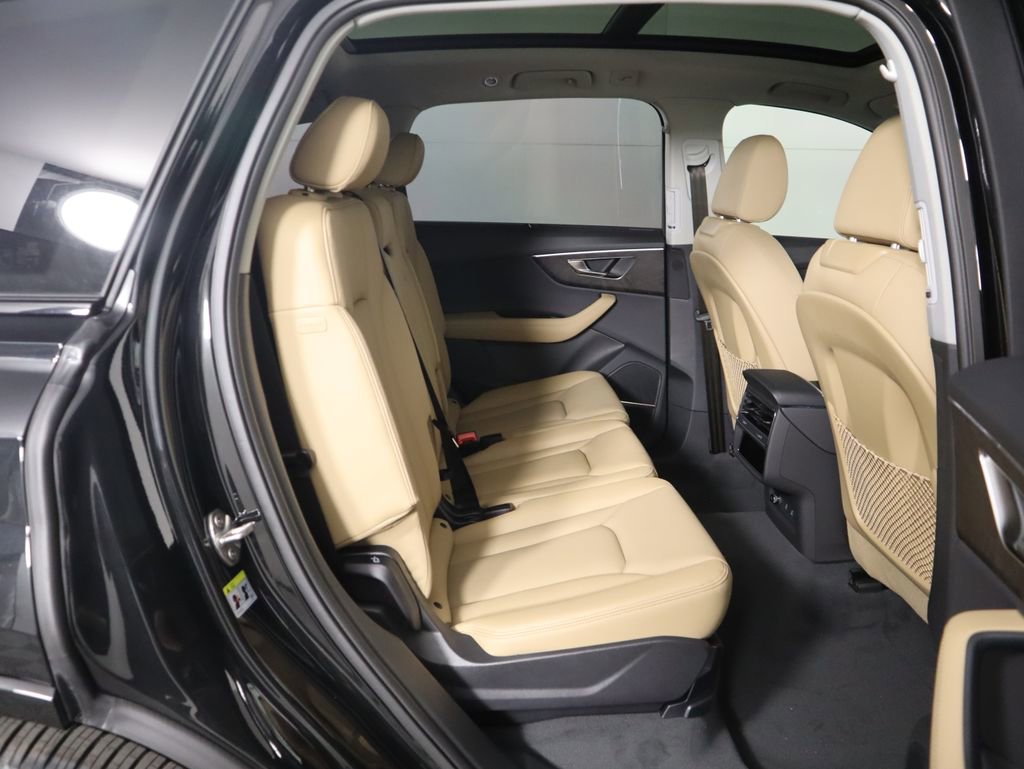 New 2025 Audi Q7 3.0T Premium Plus image 24