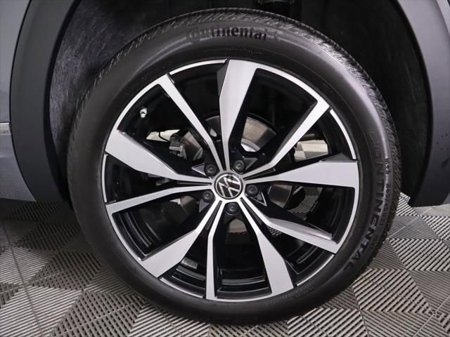 New 2026 Volkswagen Atlas SEL Premium R-Line image 33