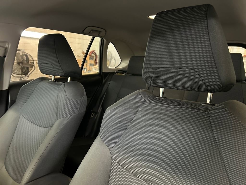 Used 2023 Toyota RAV4 LE image 20