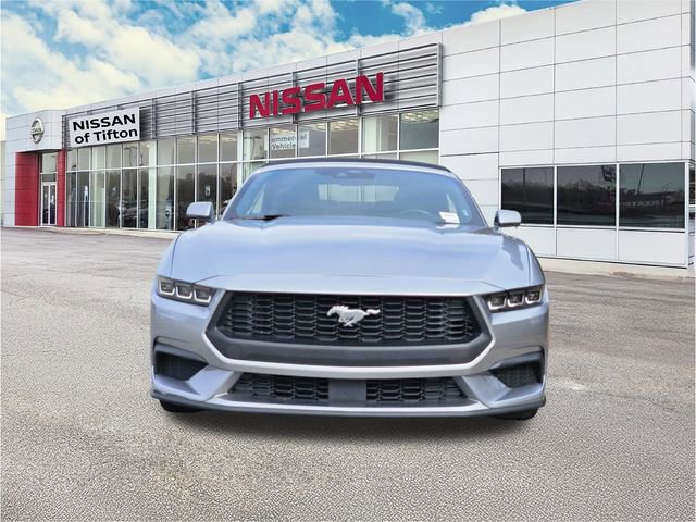 Used 2024 Ford Mustang Premium image 2