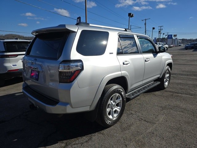 Used 2023 Toyota 4Runner SR5 Premium w/ Moonroof Package image 7